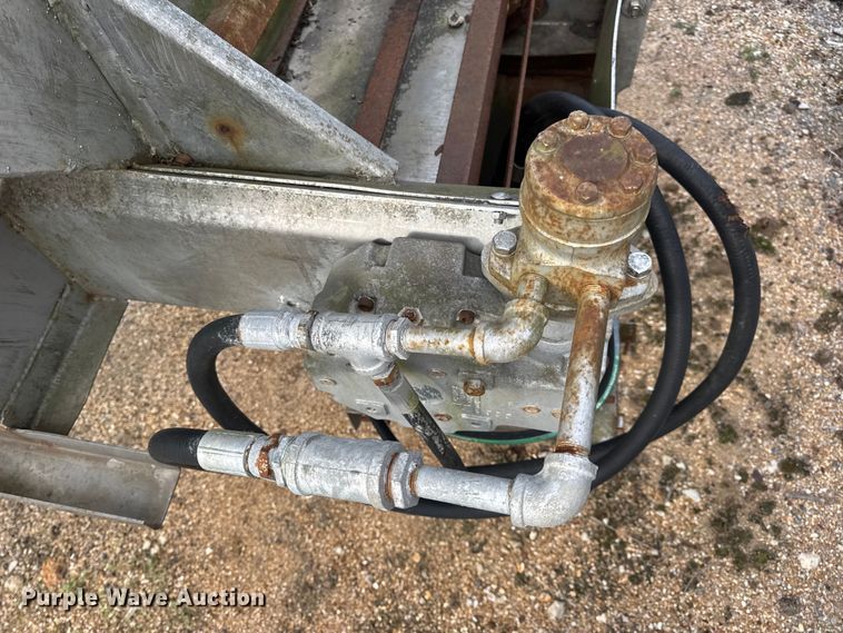 image for item DO2396 Good Roads, Inc. spreader