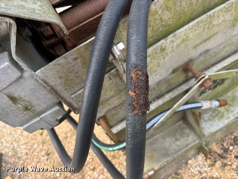 image for item DO2396 Good Roads, Inc. spreader