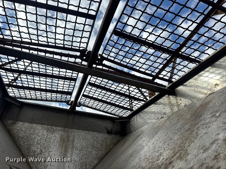 image for item DO2396 Good Roads, Inc. spreader