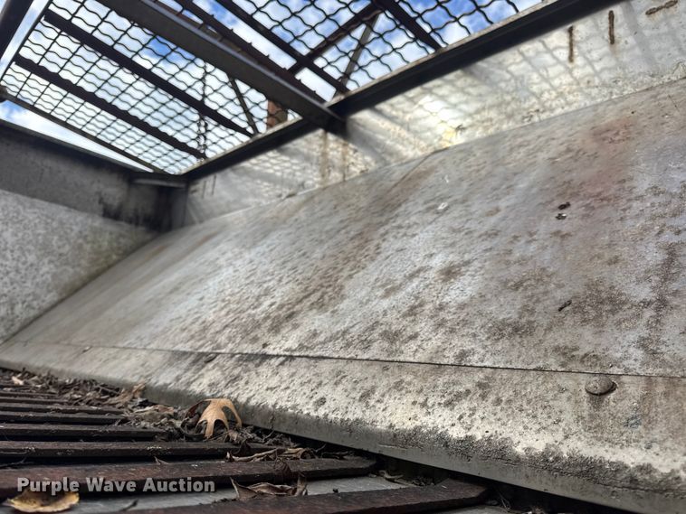 image for item DO2396 Good Roads, Inc. spreader