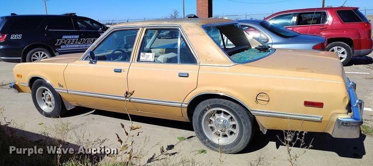 image for item DP5033 1976 Plymouth Volare 