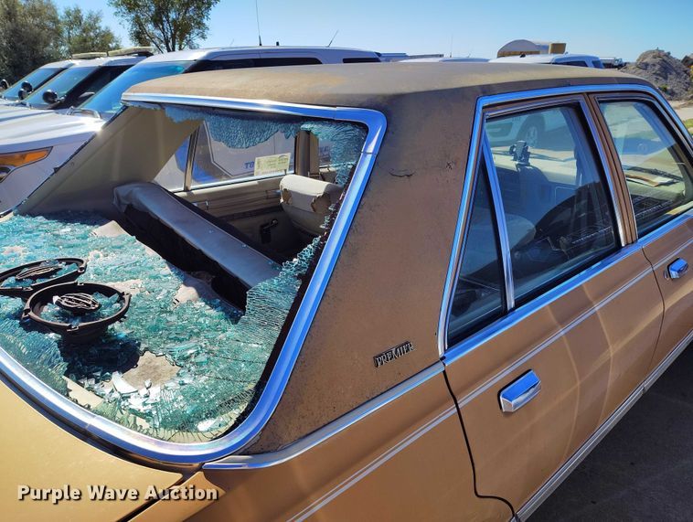 image for item DP5033 1976 Plymouth Volare 