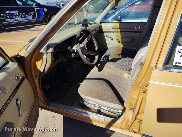 image for item DP5033 1976 Plymouth Volare 