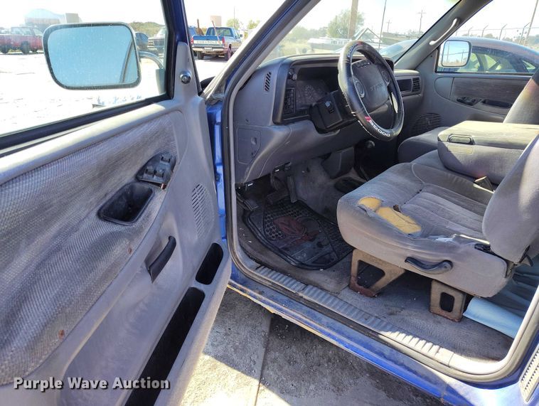 image for item DP5038 1997 Dodge Ram 1500 Club Cab pickup truck