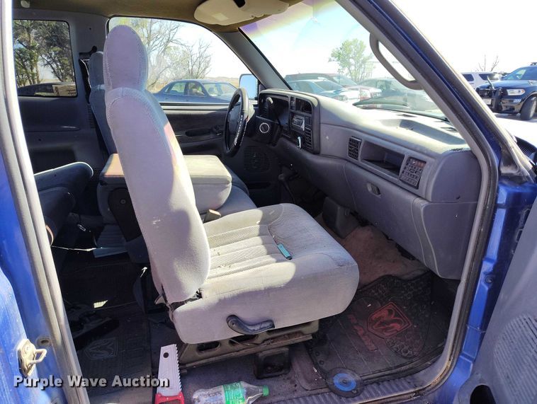 image for item DP5038 1997 Dodge Ram 1500 Club Cab pickup truck