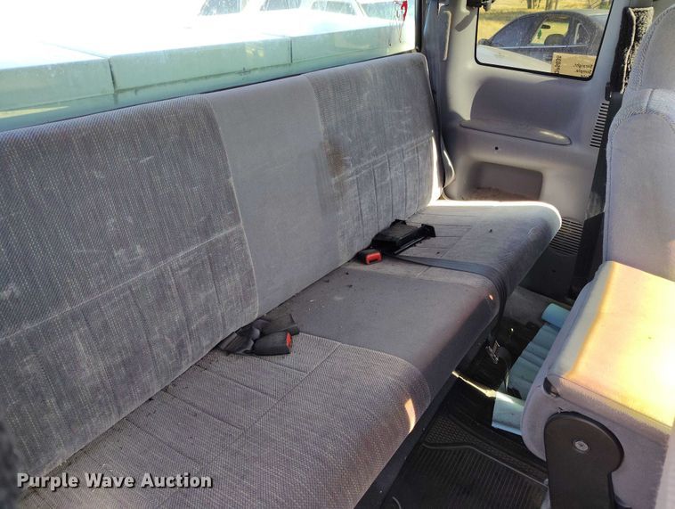 image for item DP5038 1997 Dodge Ram 1500 Club Cab pickup truck