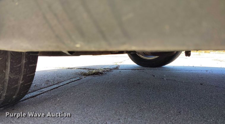 image for item DP5039 2004 Ford Taurus 