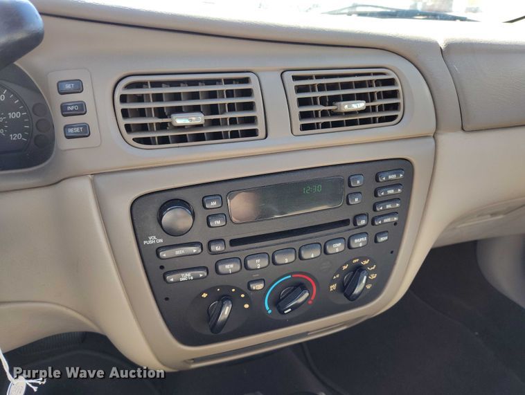 image for item DP5039 2004 Ford Taurus 