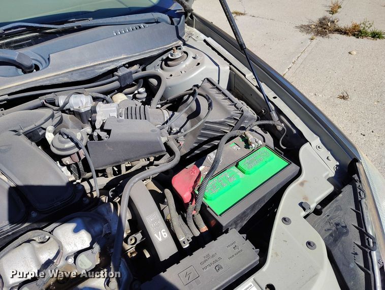 image for item DP5039 2004 Ford Taurus 