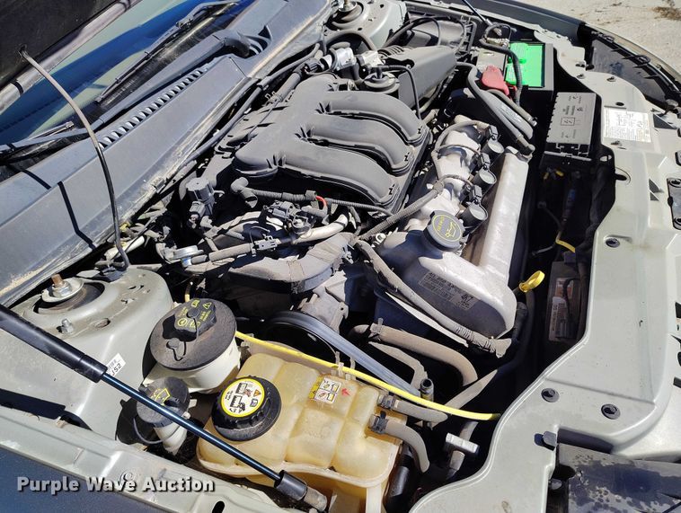 image for item DP5039 2004 Ford Taurus 