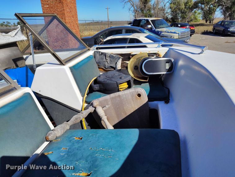 image for item DP5040 1977 Glastex Co Sea Star boat