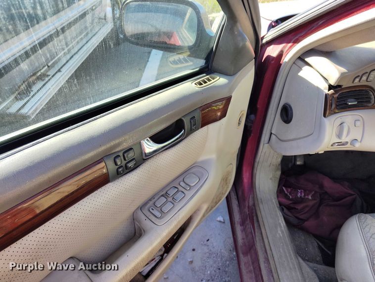 image for item DP5041 2001 Cadillac Seville 