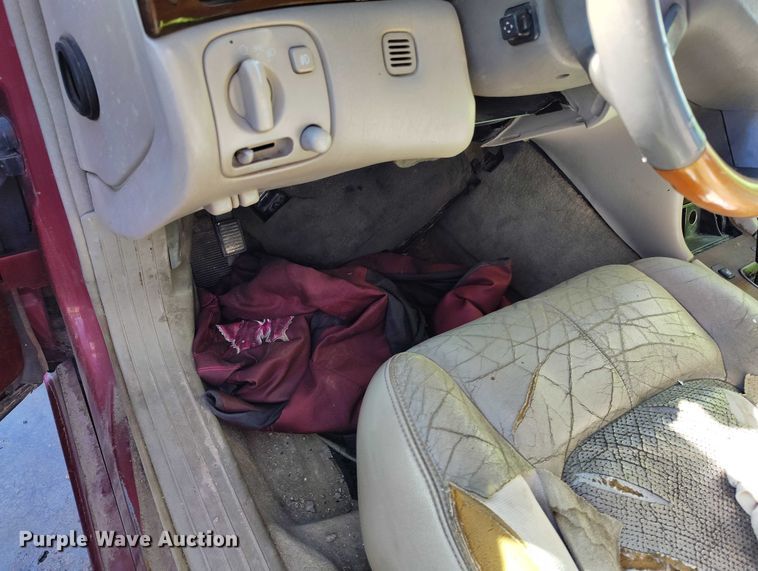 image for item DP5041 2001 Cadillac Seville 