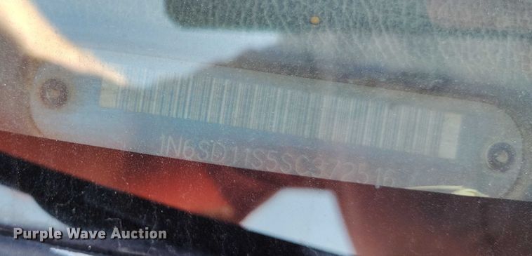 image for item DP5043 1995 Nissan pickup truck