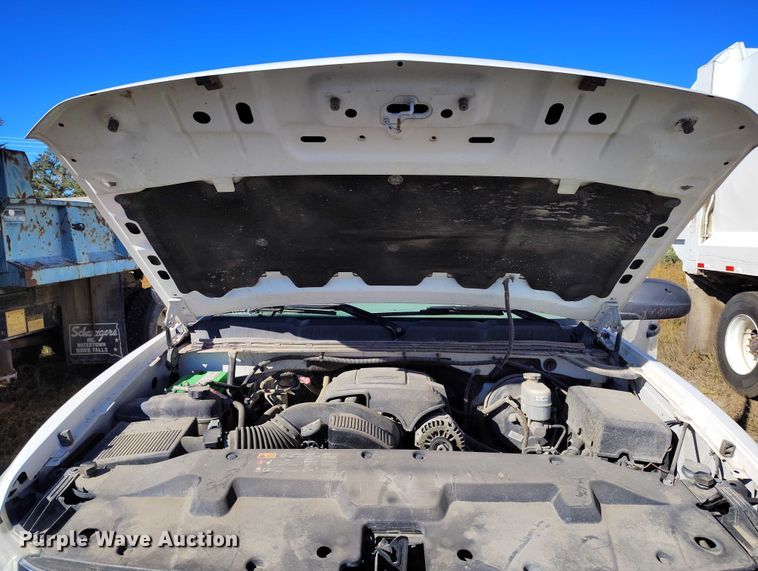 image for item DP5044 2012 Chevrolet Silverado 1500 Ext. Cab pickup truck