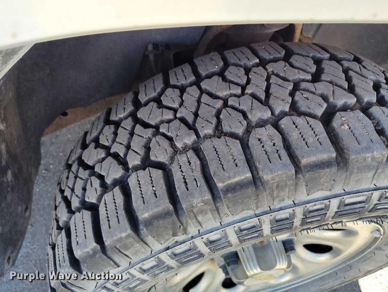 image for item DP5044 2012 Chevrolet Silverado 1500 Ext. Cab pickup truck