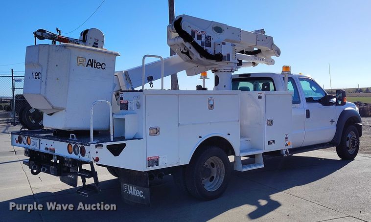 image for item DP5048 2016 Ford F550 bucket truck