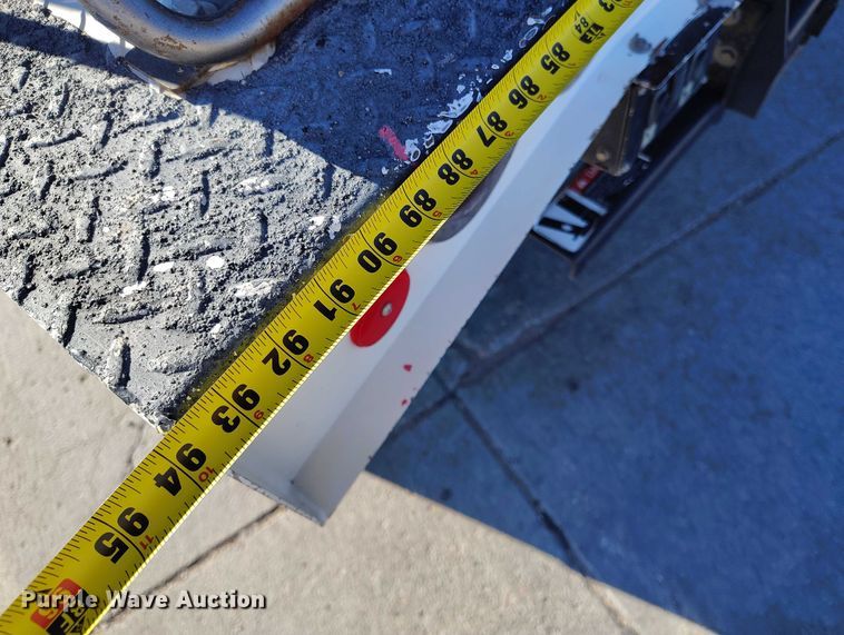 image for item DP5048 2016 Ford F550 bucket truck