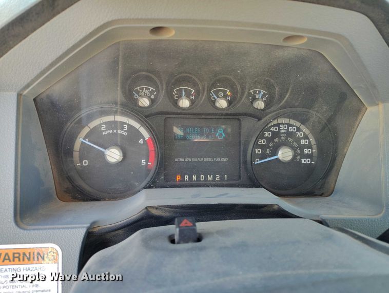 image for item DP5048 2016 Ford F550 bucket truck