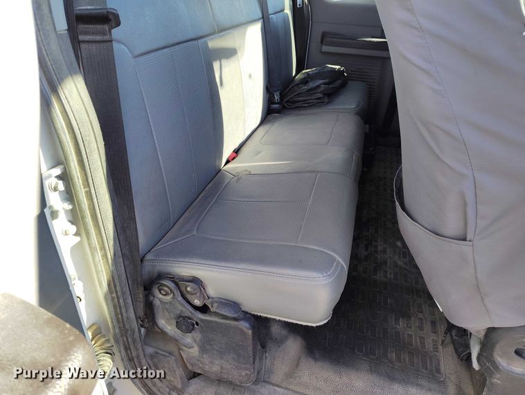 image for item DP5048 2016 Ford F550 bucket truck