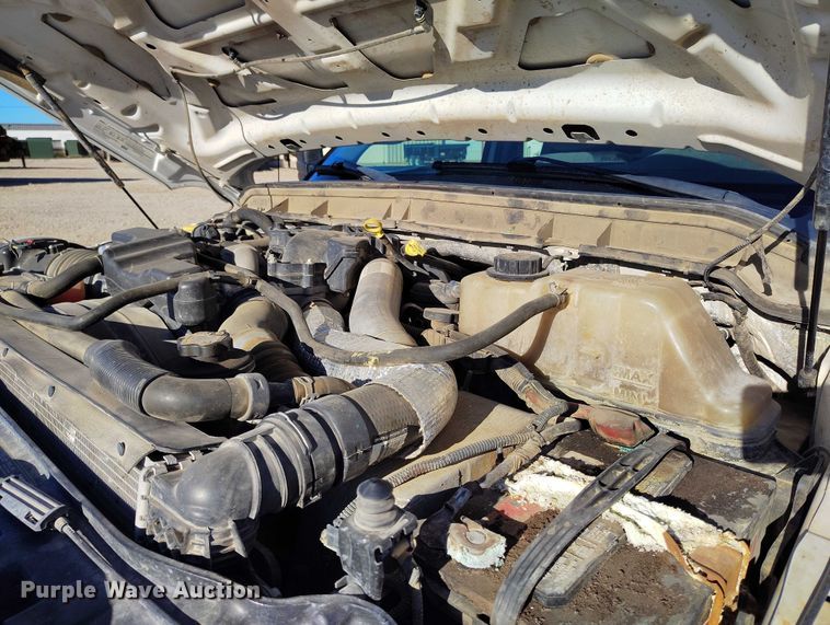 image for item DP5048 2016 Ford F550 bucket truck