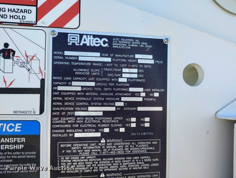 image for item DP5048 2016 Ford F550 bucket truck