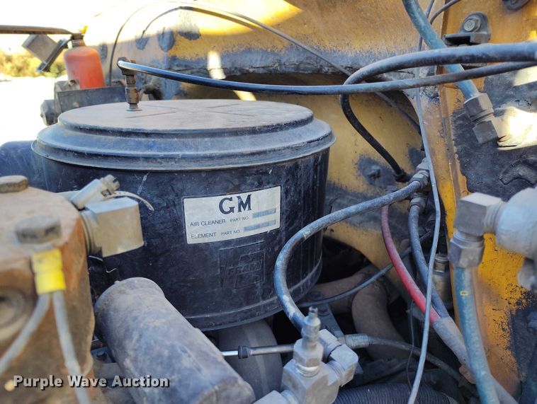 image for item DP5049 1988 GMC C7500 dump truck