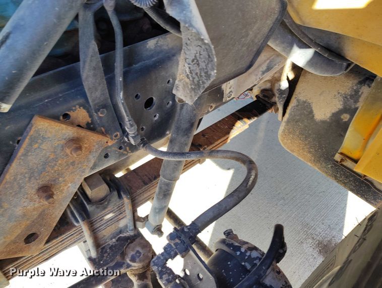 image for item DP5049 1988 GMC C7500 dump truck