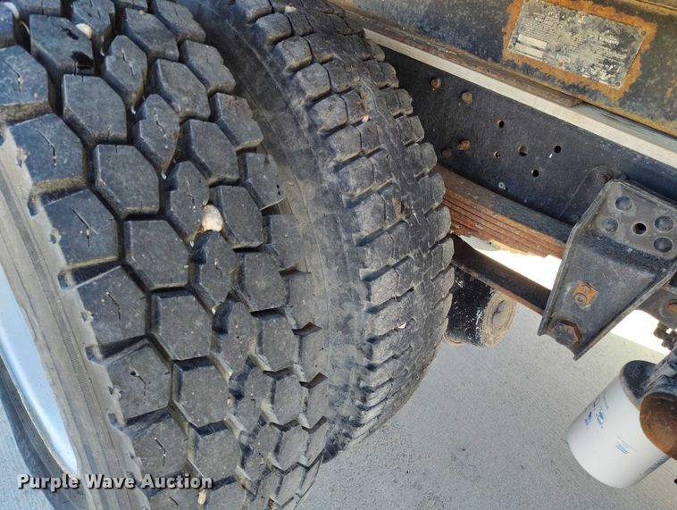 image for item DP5049 1988 GMC C7500 dump truck