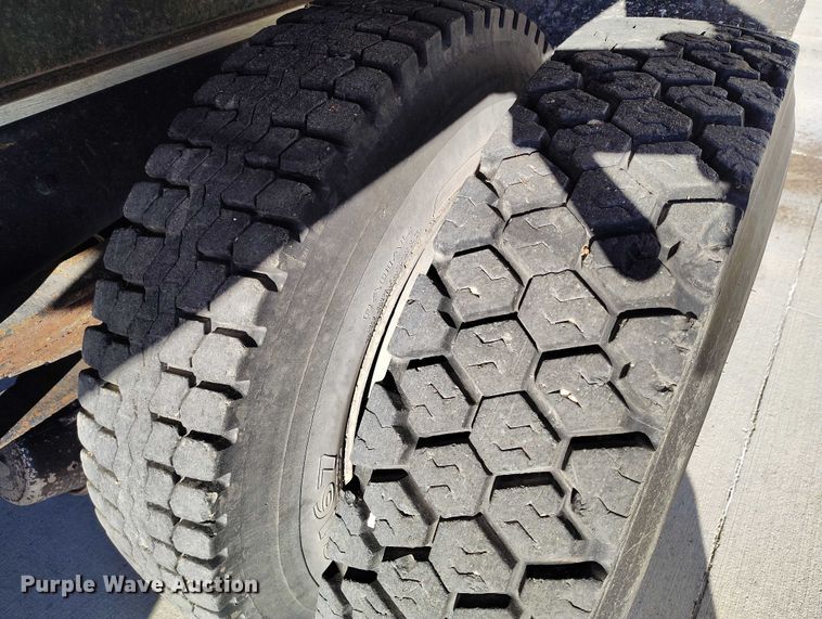 image for item DP5049 1988 GMC C7500 dump truck