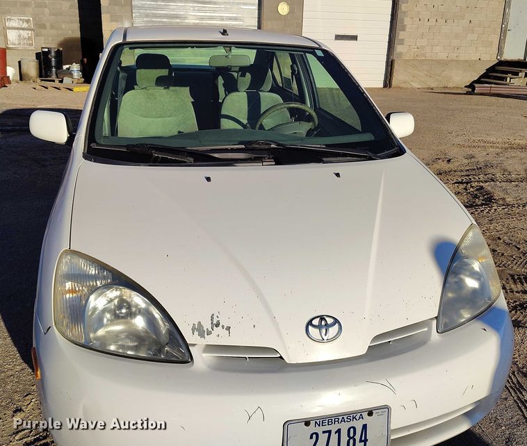 image for item DP5050 2001 Toyota Prius 
