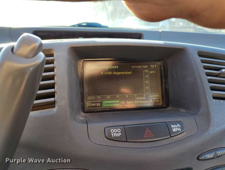 image for item DP5050 2001 Toyota Prius 