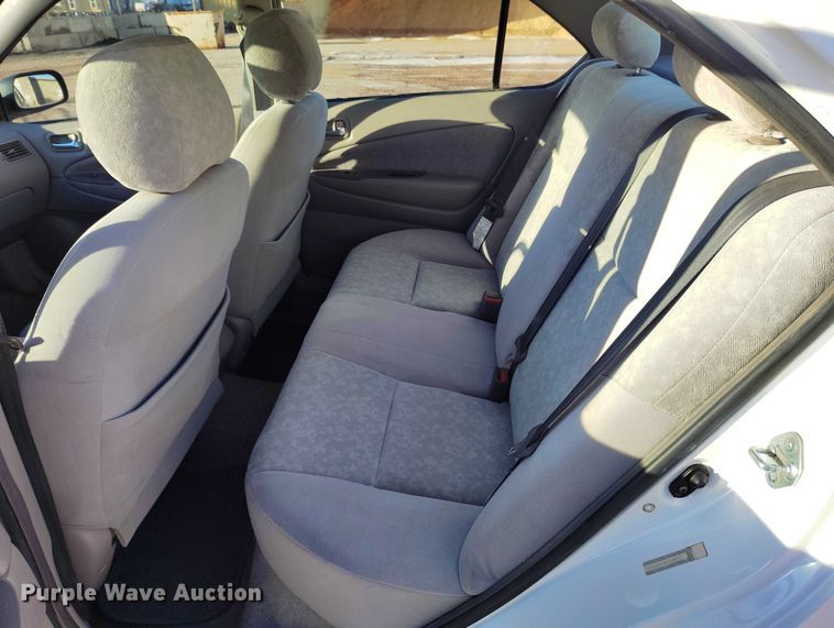 image for item DP5050 2001 Toyota Prius 