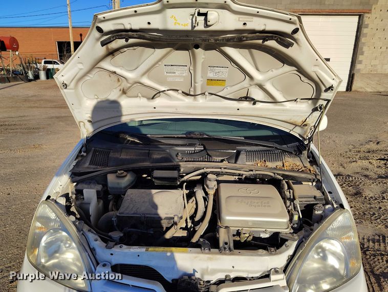 image for item DP5050 2001 Toyota Prius 