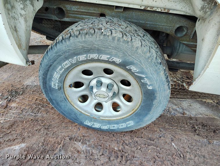 image for item DP5052 2007 Chevrolet Silverado 1500 Ext. Cab pickup truck