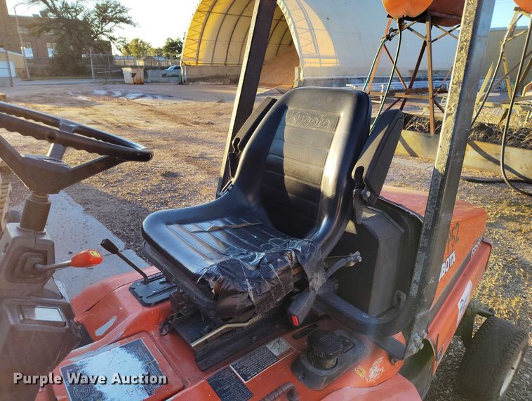 image for item DP5053 Kubota F2560 lawn mower