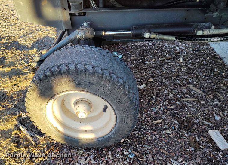 image for item DP5053 Kubota F2560 lawn mower