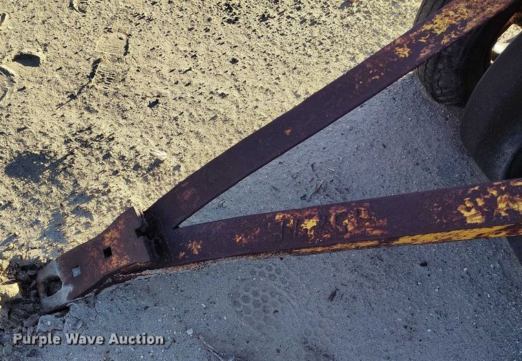 image for item DP5054 Shop Built pneumatic roller  