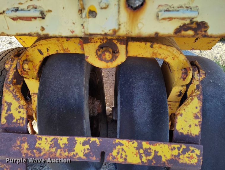 image for item DP5054 Shop Built pneumatic roller  