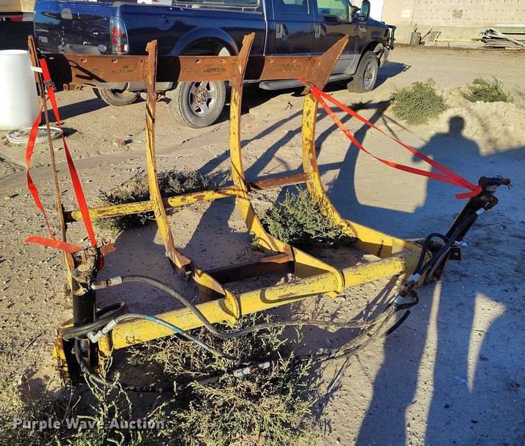 image for item DP5055 V.W.S. wheel loader grapple bucket