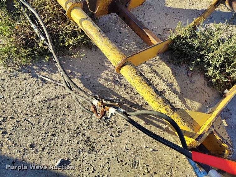 image for item DP5055 V.W.S. wheel loader grapple bucket