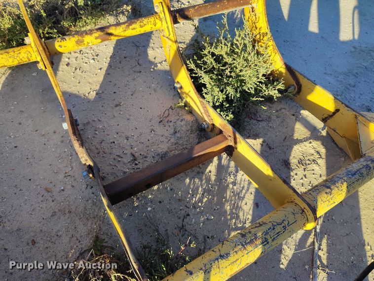 image for item DP5055 V.W.S. wheel loader grapple bucket