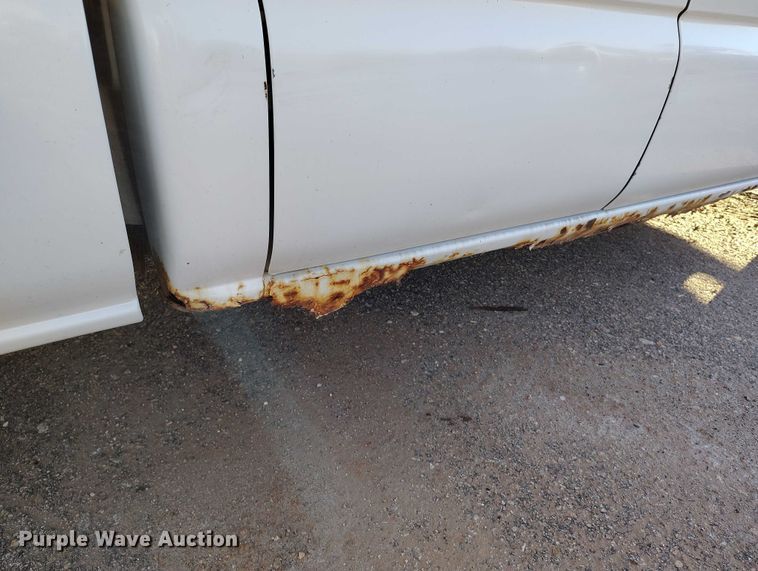 image for item DP5056 2004 Chevrolet Silverado 1500 Ext. Cab pickup truck