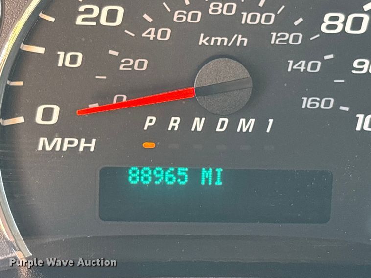 image for item DU1346 2014 Chevrolet School bus