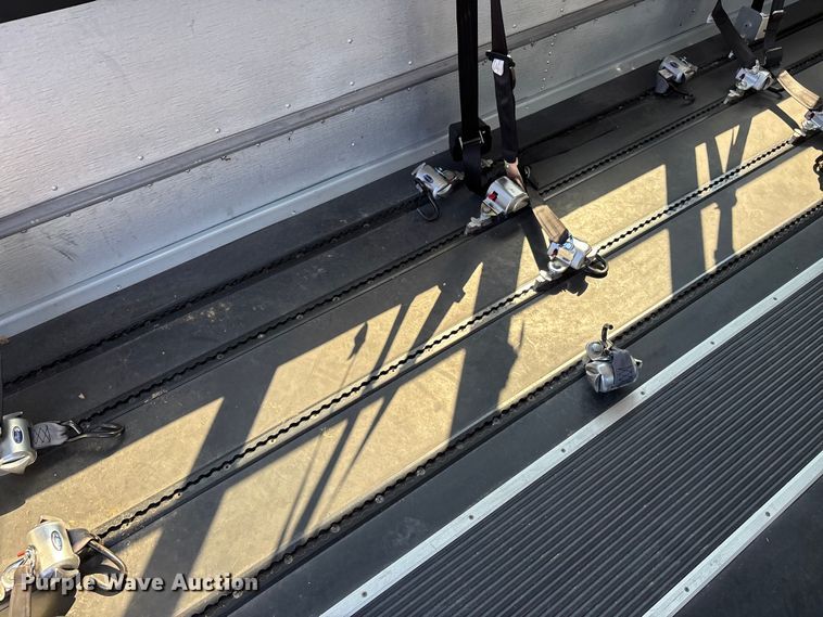 image for item DU1346 2014 Chevrolet School bus