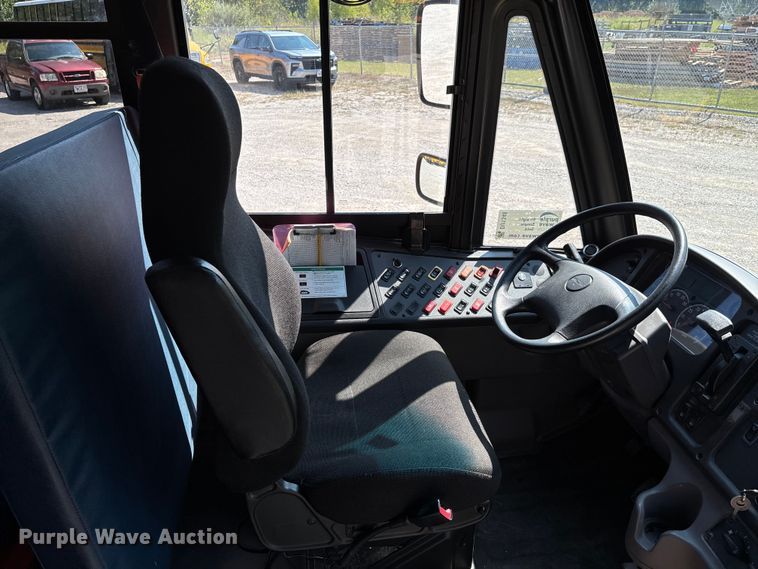 image for item DU1348 2020 Thomas Built school bus