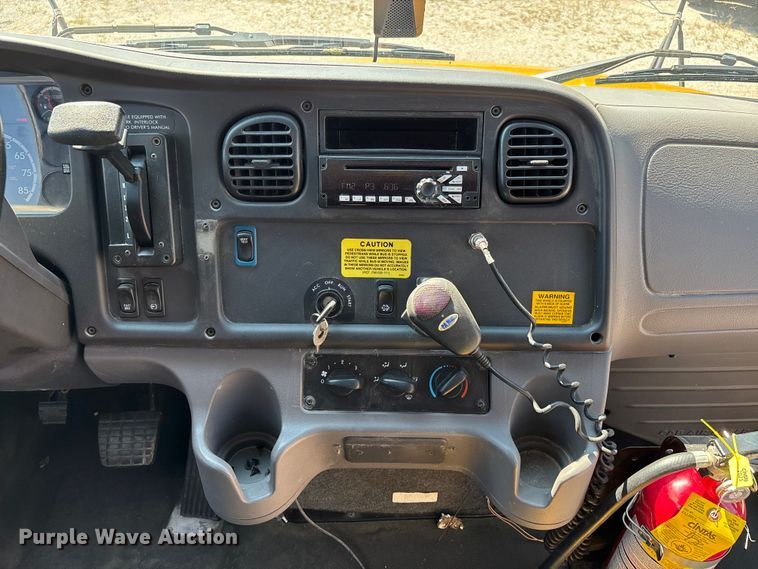 image for item DU1348 2020 Thomas Built school bus