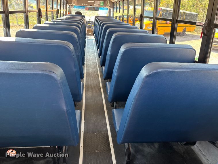 image for item DU1348 2020 Thomas Built school bus