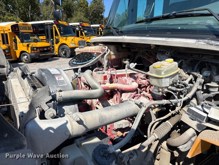 image for item DU1348 2020 Thomas Built school bus