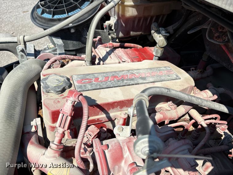 image for item DU1348 2020 Thomas Built school bus